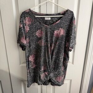 24/7 Maurices gray floral v neck knot top size 1